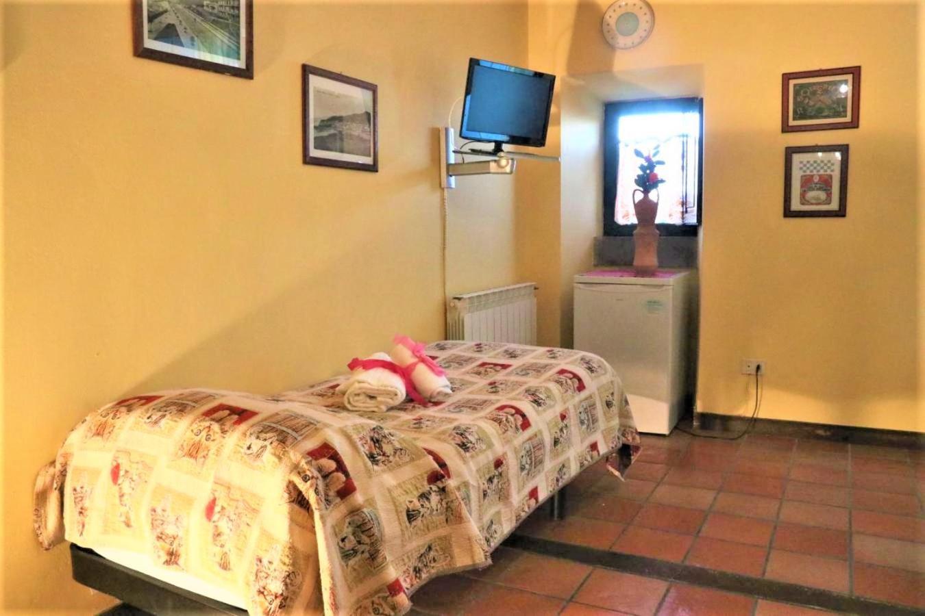 Agriturismo Santa Margherita Gioiosa Marea Rum bild