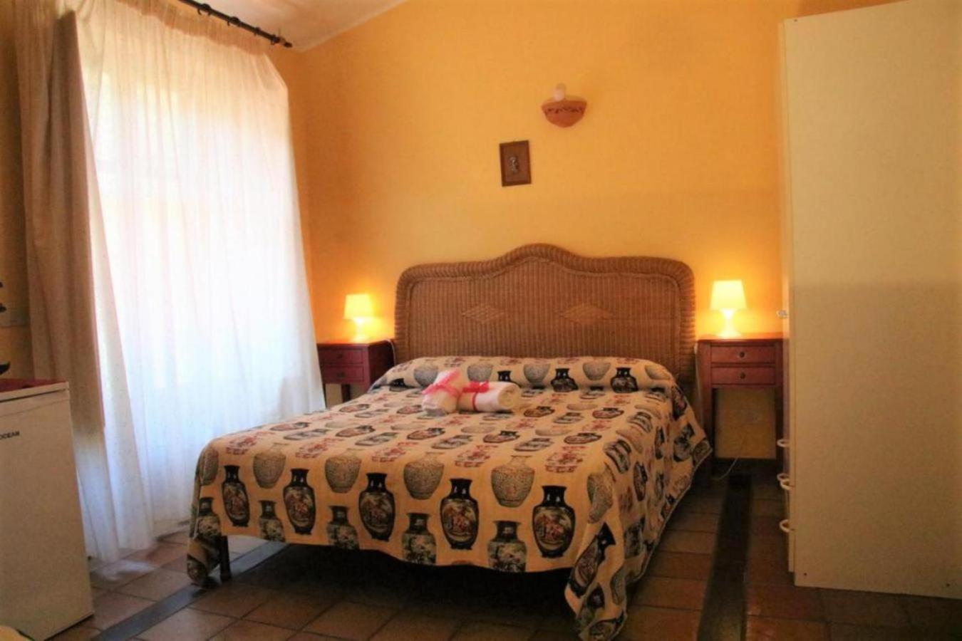 Agriturismo Santa Margherita Gioiosa Marea Rum bild