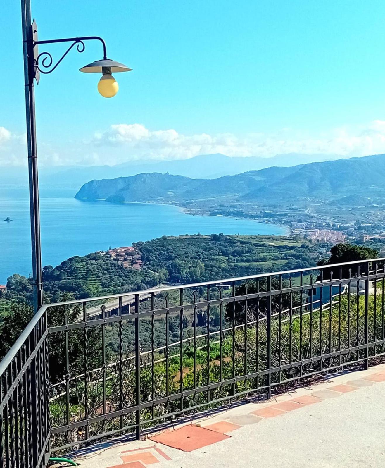 Agriturismo Santa Margherita Gioiosa Marea Exteriör bild