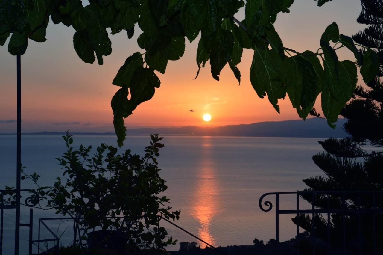 Agriturismo Santa Margherita Gioiosa Marea Exteriör bild
